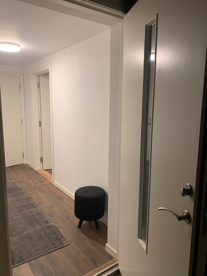Beautiful 2 Rooms Apartment In Klofta,Near Oslo Airport& Oslo Exteriör bild